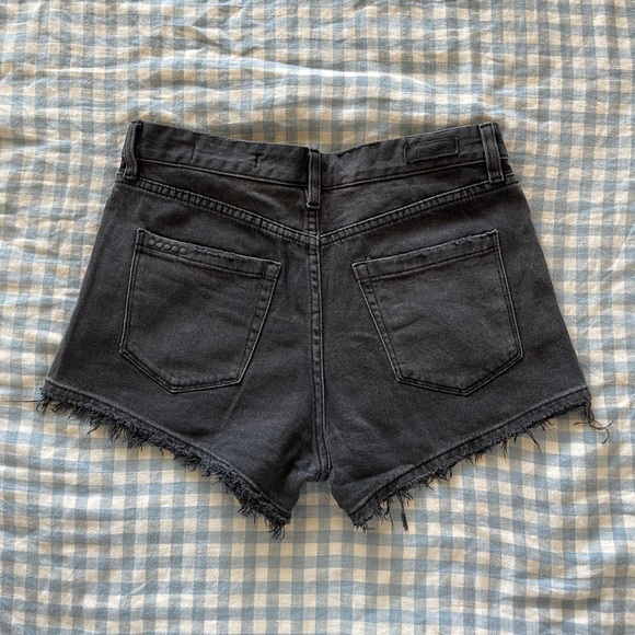 BLANK NYC WASHED BLACK DENIM BARROW SHORTS | Sz 26 - Picture 8 of 9